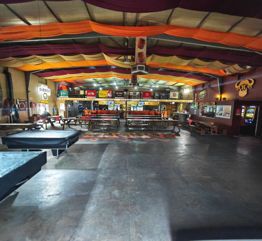 Commercial Property for Sale in Oranjesig Free State